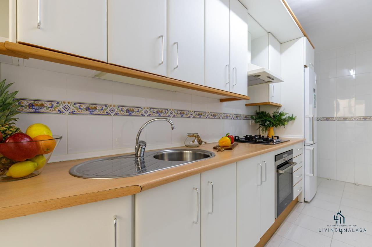 Living4Malaga Mariscal Centre Apartment Экстерьер фото